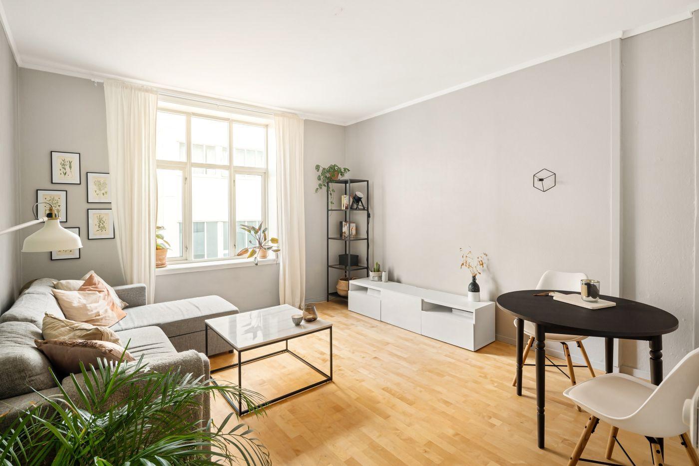 Deux-pièces 42 m², rénovation complète